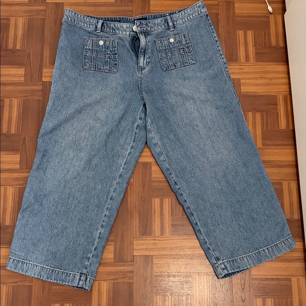 Talbots Light Blue Denim Cropped Jeans